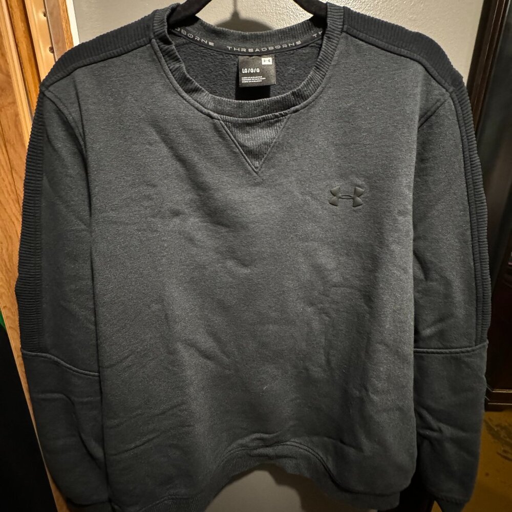 Under Armour sweatshirt
